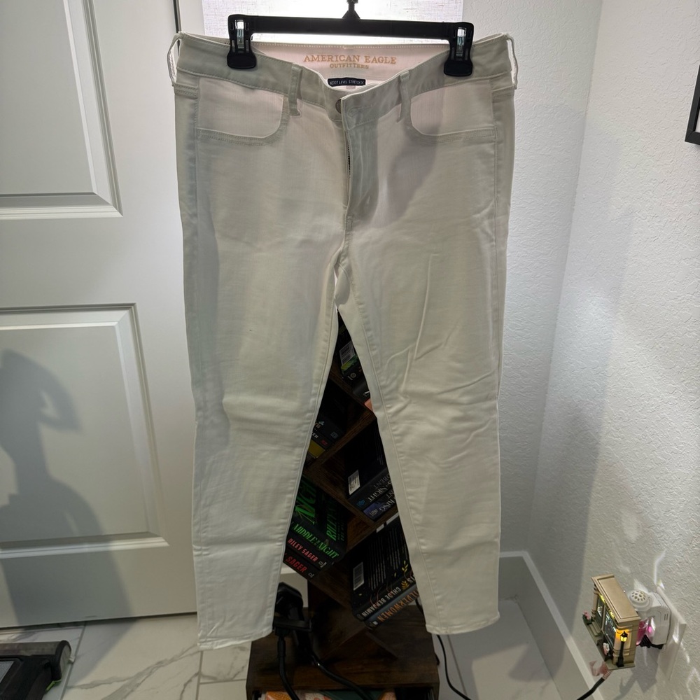 American Eagle Outfitters Women's Light Cream High-Rise Skinny Jeans